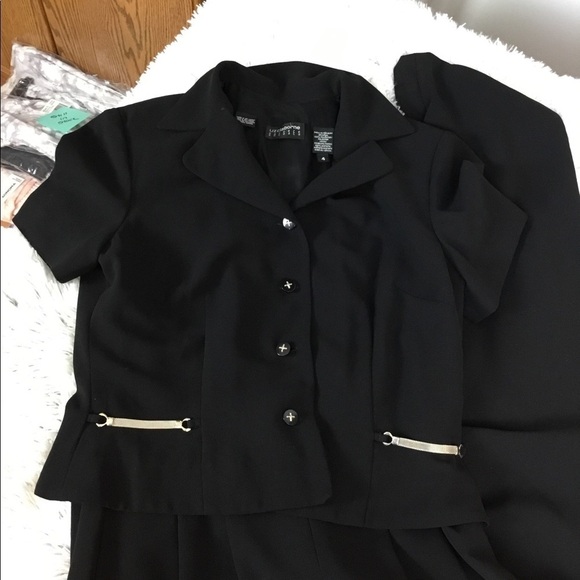 Liz Claiborne size 4 black jumpsuit w/silver detail & zippered lining … - Picture 7 of 16